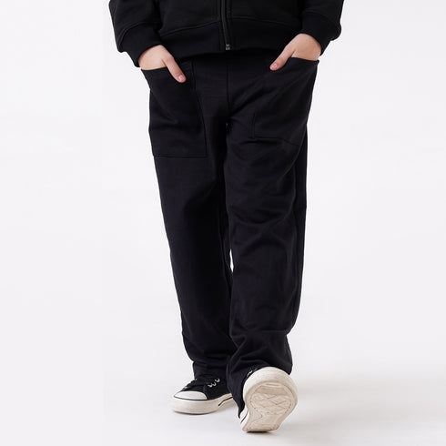 FRONT POCKET BLACK KNITTED TROUSER