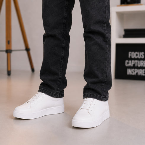 Boys' Regular Fit Faded Black Jeans