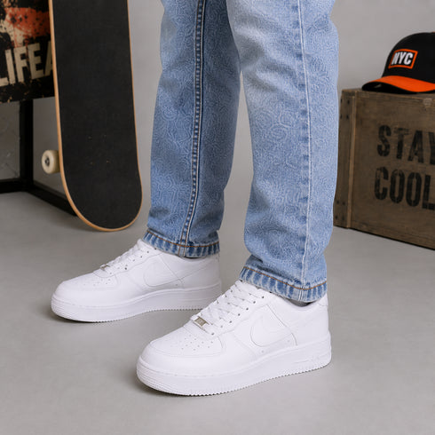 Boys' Pull-On Elastic Waist Light Wash Jogger Jeans