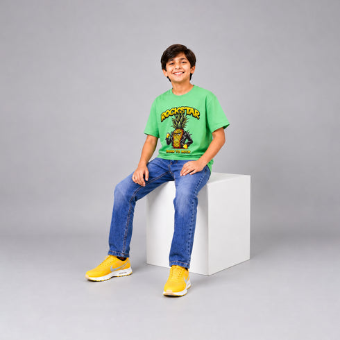 Boys' Regular Fit Medium Blue Tinted Jeans