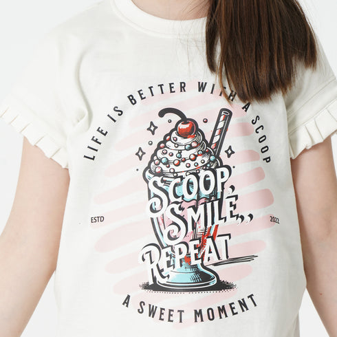 Scoop Smile T-Shirt