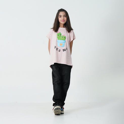 Cute Hug Me Cactus Graphic Tee