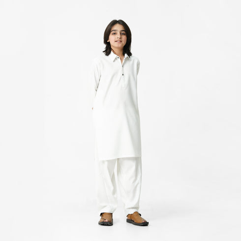 The Oaklynn boys white wash and wear suit