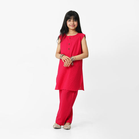 Girl wearing a red outfit on a white background of The Oaklynn